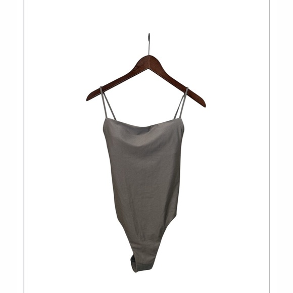 New Shade & Shore Women's High Leg one piece NWOT, size small/4-6 - Picture 4 of 8